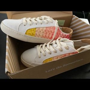 Soludos Ombré Sneaker Size 7 NWT